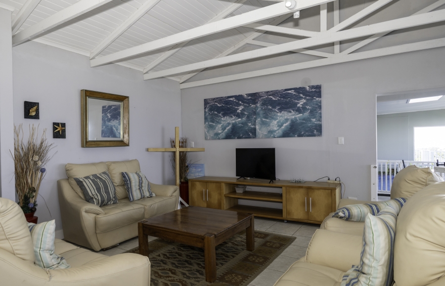11 Bedroom Property for Sale in West Beach Eastern Cape